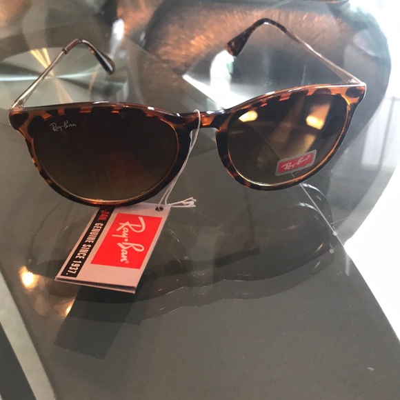 rayban Accessories - ERIKA CLASSIC Sunglasses Rayban.